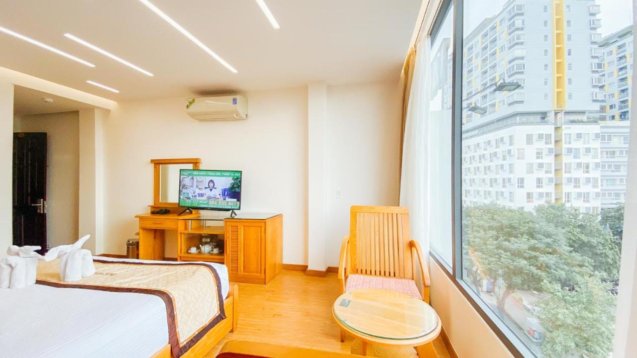 Duc Vuong Saigon Hotel - Cao Thang Хошимин Екстериор снимка