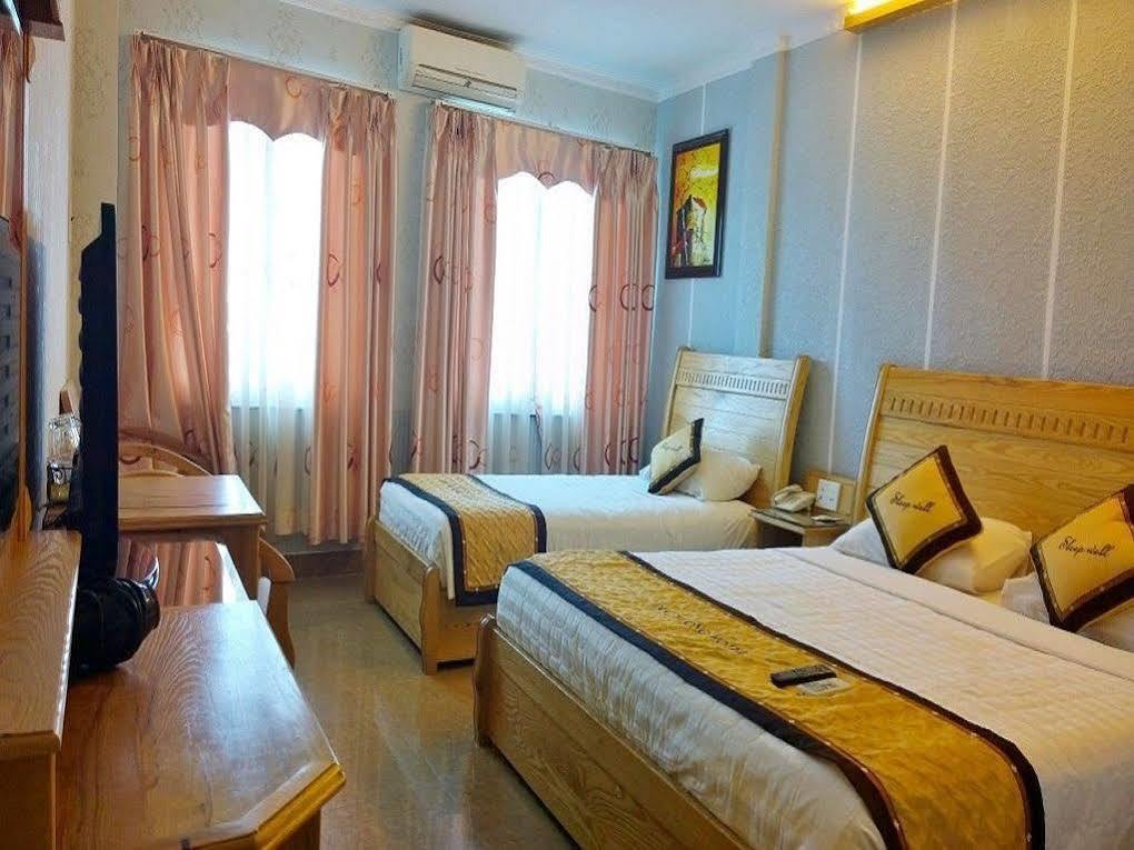 Duc Vuong Saigon Hotel - Cao Thang Хошимин Екстериор снимка